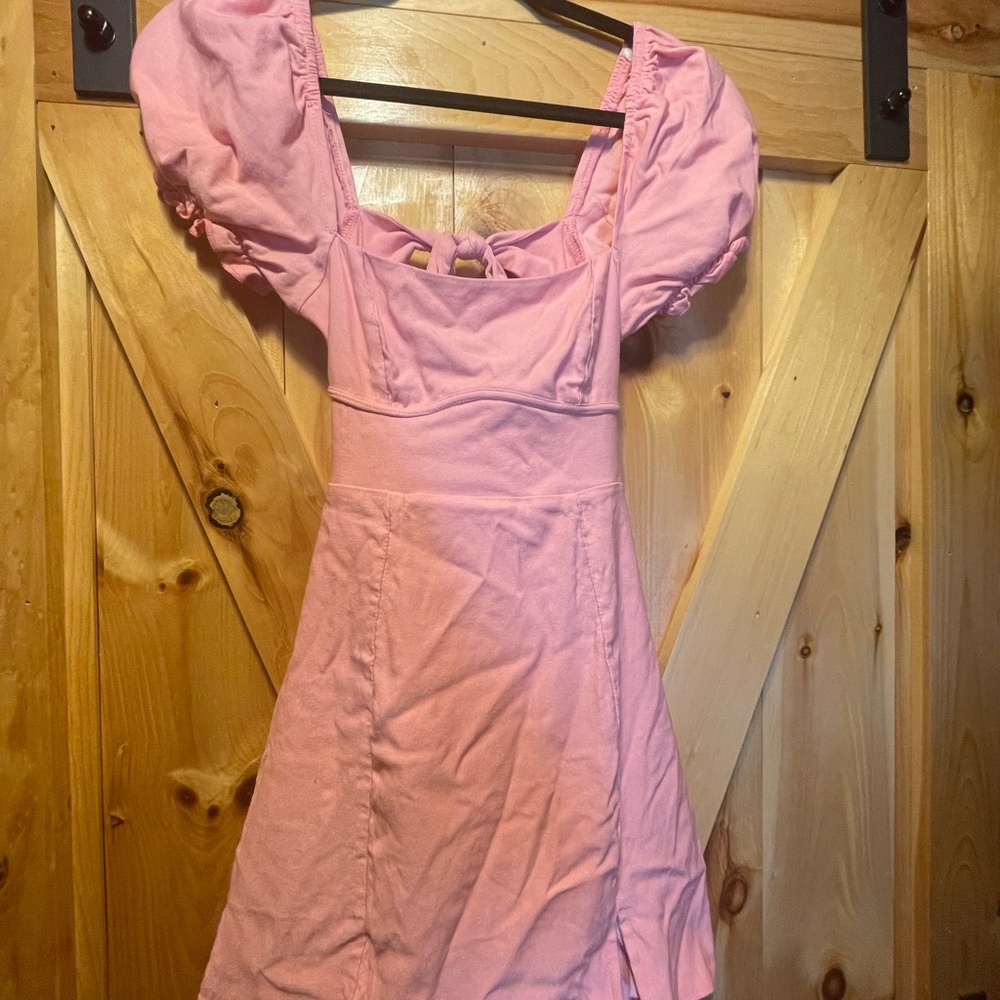 Elegant Pink Puff Sleeve Dress